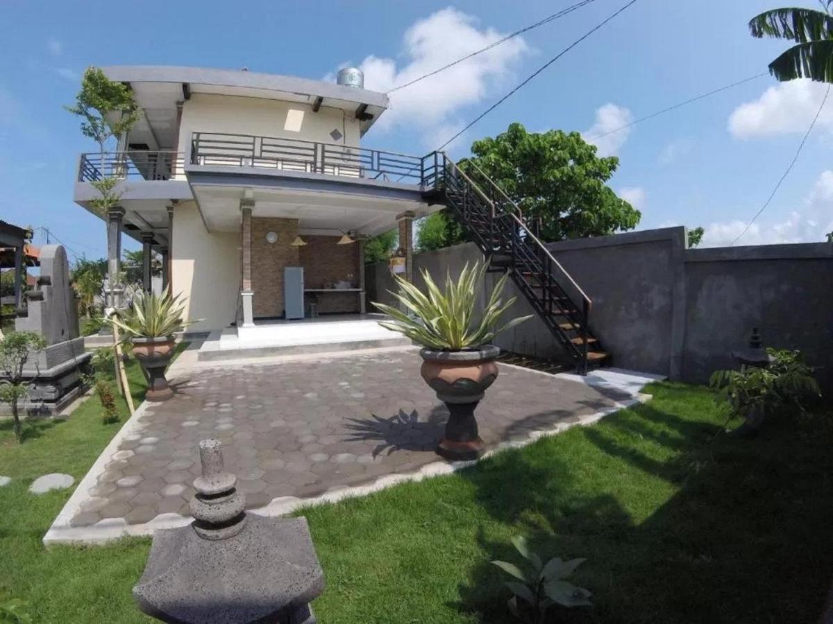 Oyo 90458 Pucuk Bali Guest House Canggu Exterior foto
