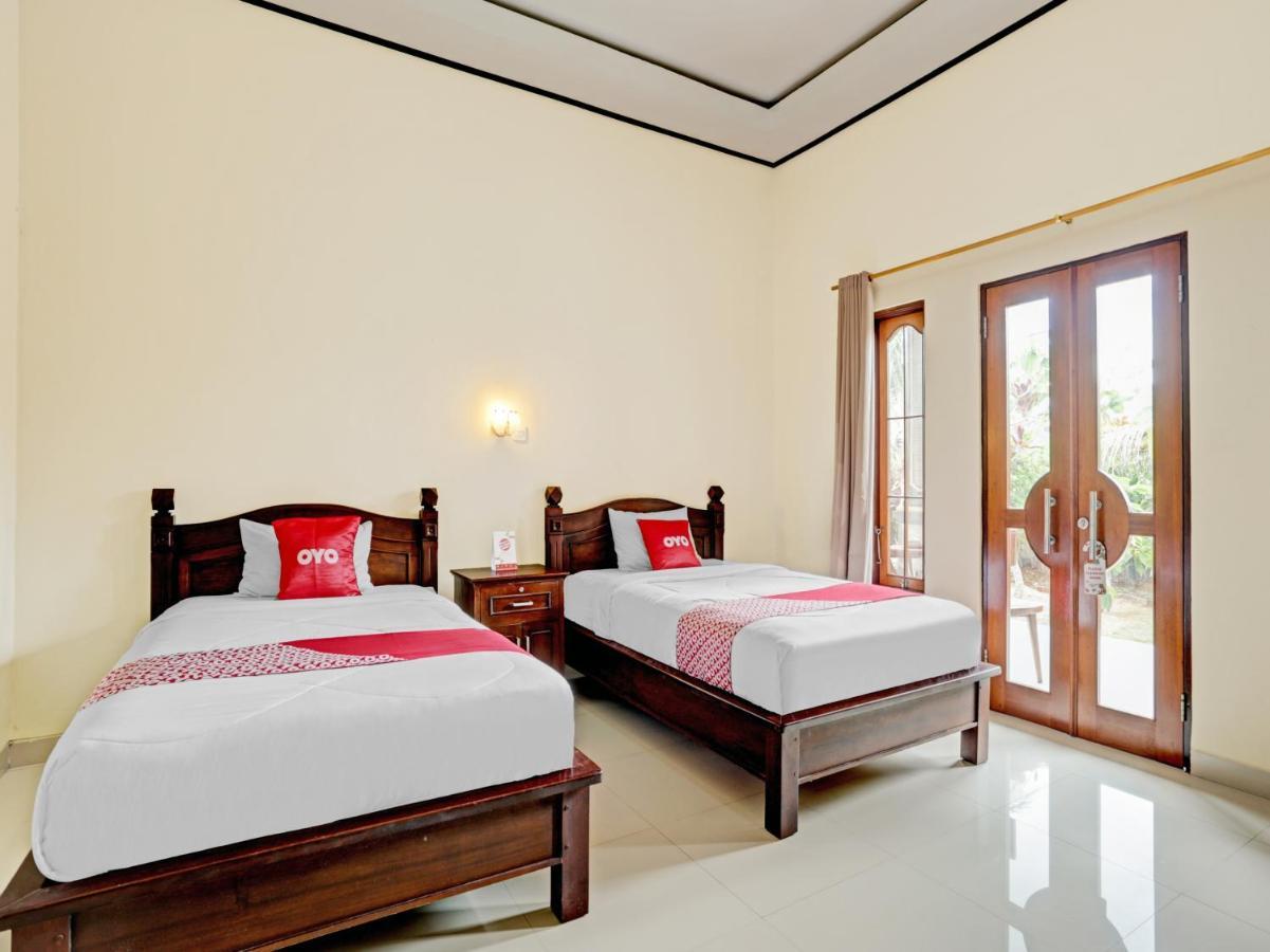 Oyo 90458 Pucuk Bali Guest House Canggu Exterior foto
